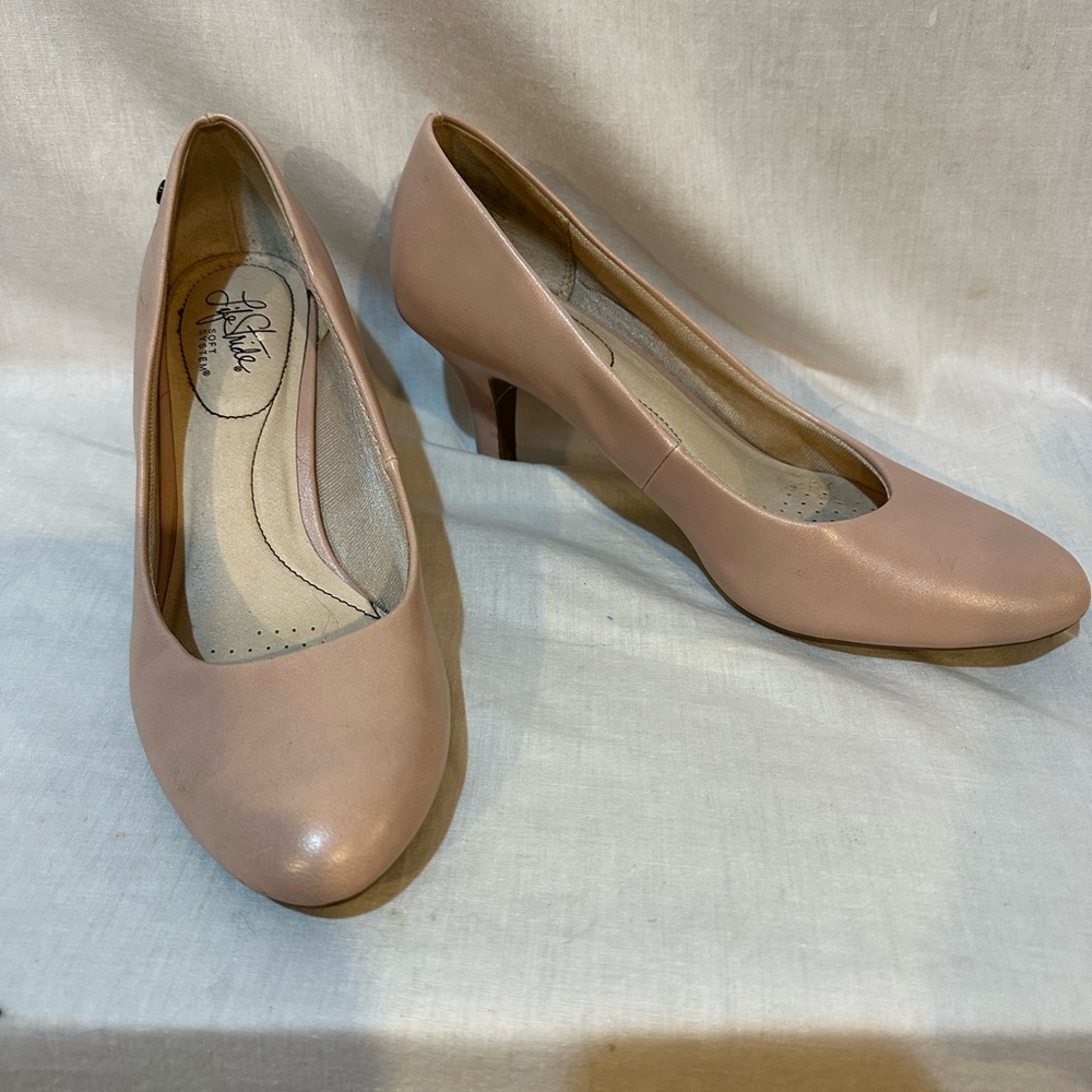 EUC Woman’s Life Stride Shoes